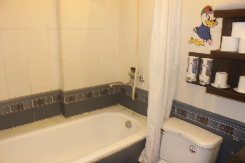 Hanoi Traveller Hostel Room photo